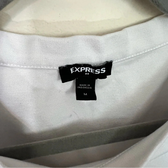 Express Classic White Crewneck Short Sleeve Tee Shirt Bodysuit Size Medium - Picture 6 of 7